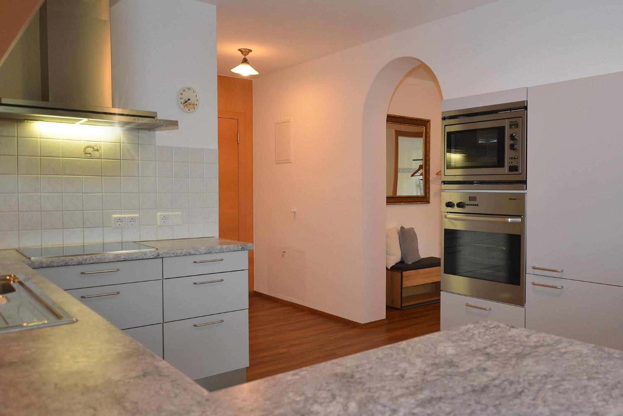 Bergapart Goetschl Rettenschoess Kamer foto